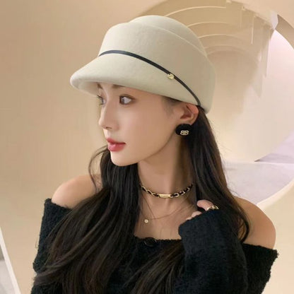 ウールのベレー帽の新しいモデルの秋冬女性は顔を見せます小さい復古の有名な女性小さいシルクハット乗馬帽英倫の鳥舌帽