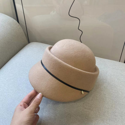 ウールのベレー帽の新しいモデルの秋冬女性は顔を見せます小さい復古の有名な女性小さいシルクハット乗馬帽英倫の鳥舌帽