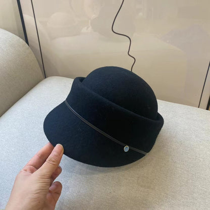 ウールのベレー帽の新しいモデルの秋冬女性は顔を見せます小さい復古の有名な女性小さいシルクハット乗馬帽英倫の鳥舌帽