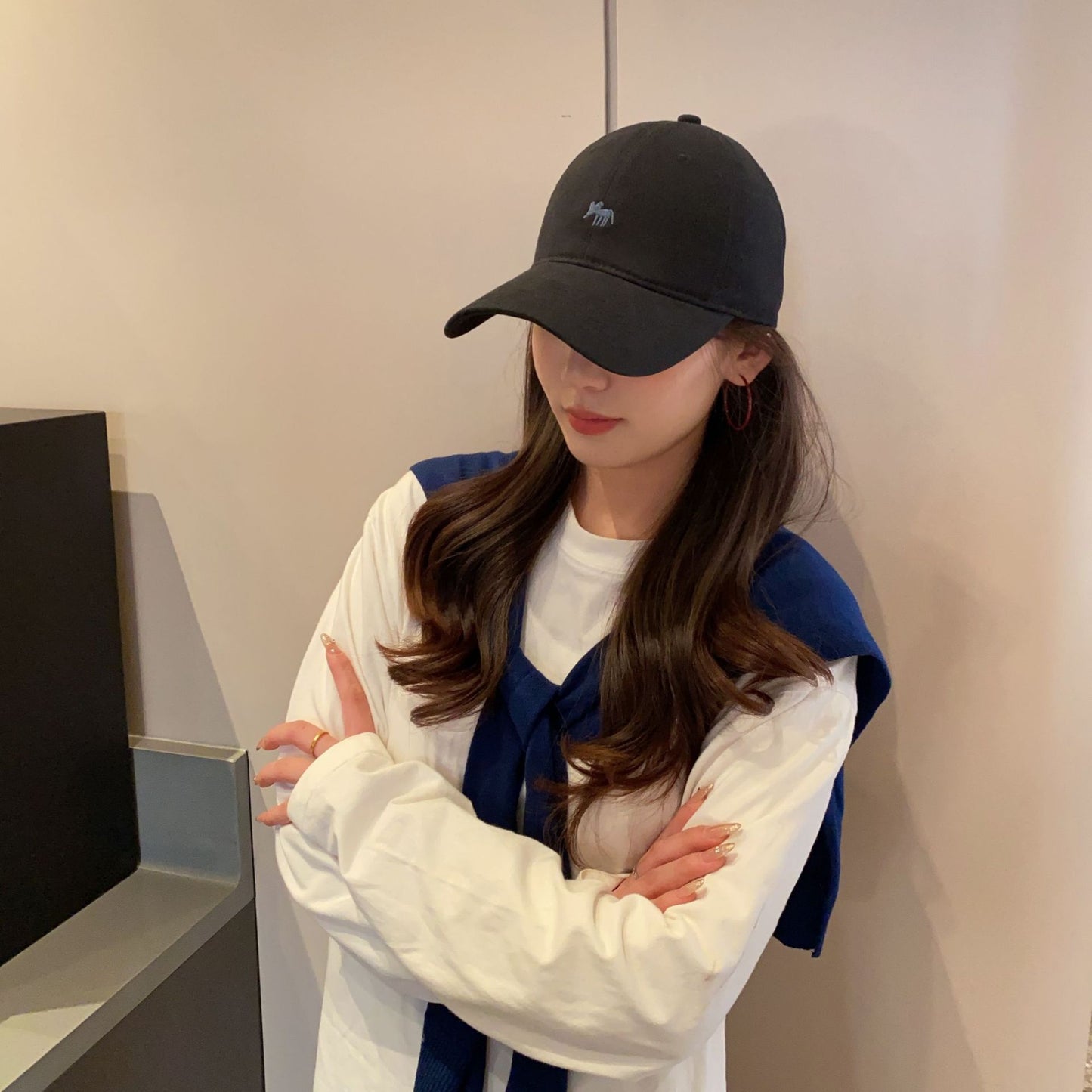 太一2025刺繡小狐野球帽スポーツ男女深まります広い軒顔を見せます小さいハンチング帽日を遮って空気を通します