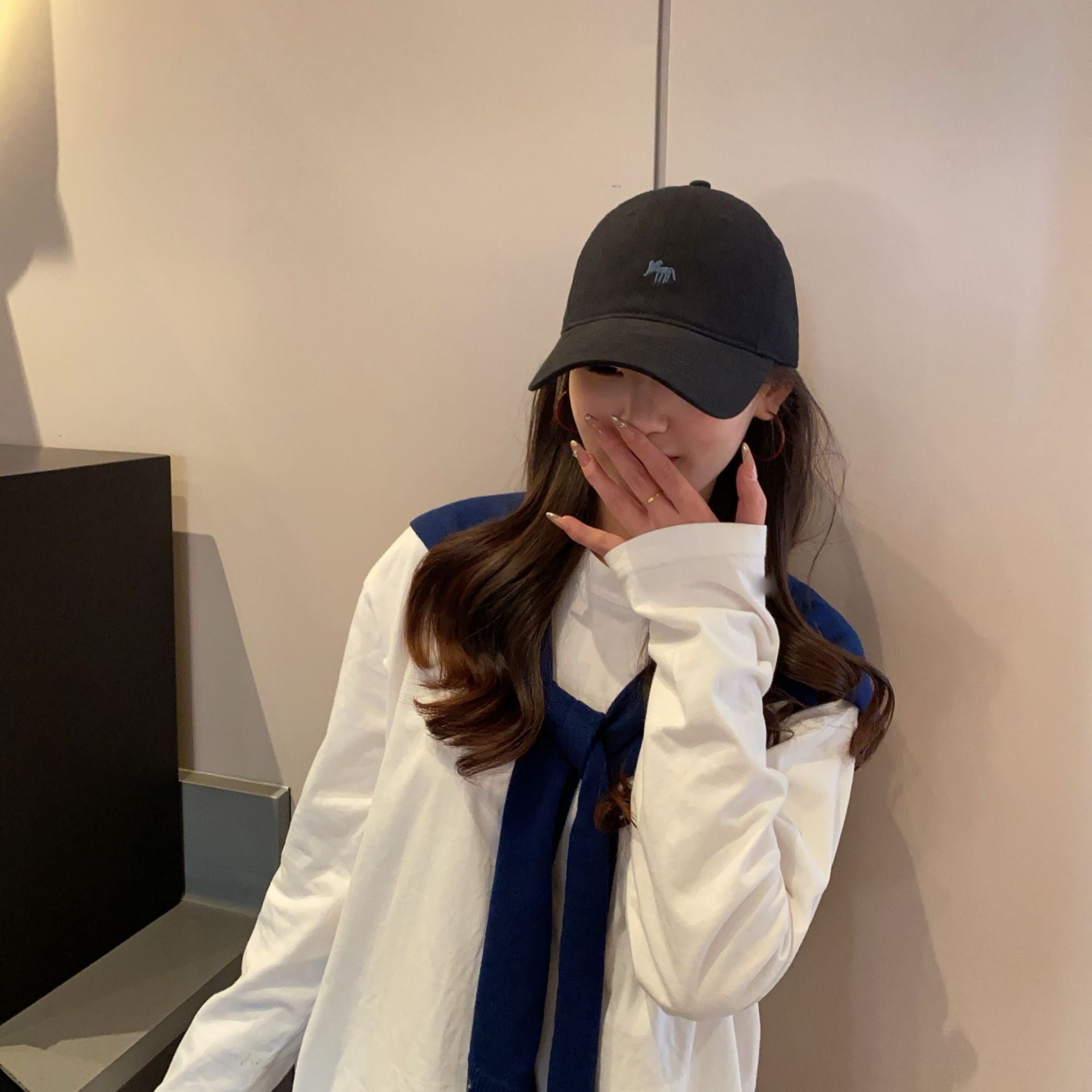 太一2025刺繡小狐野球帽スポーツ男女深まります広い軒顔を見せます小さいハンチング帽日を遮って空気を通します